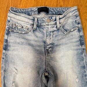 Buckle Women's Light Blue Boot Cut Jeans